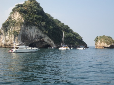 The caves at Los Arcos in beautiful Puerto Vallarta 